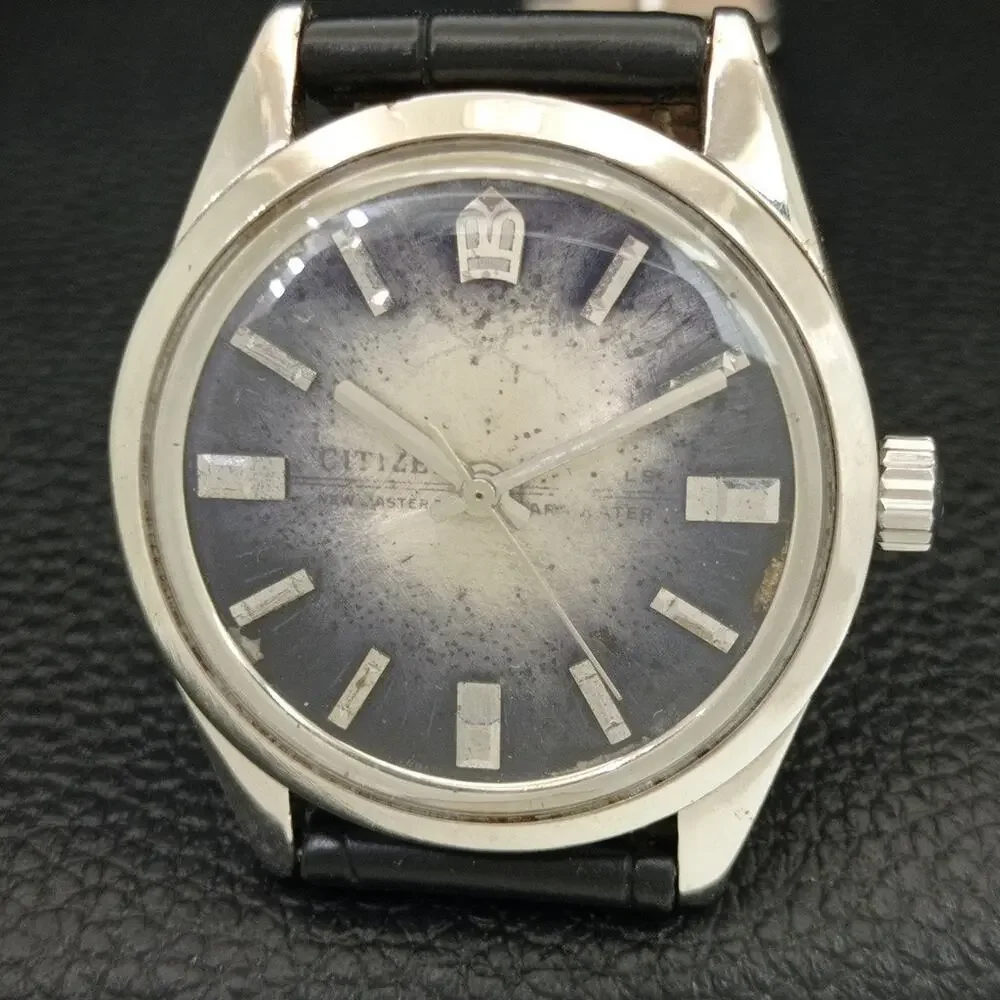 Vintage 1986 Citizen Manual Wound Mens Silver Watch & Silver accents
